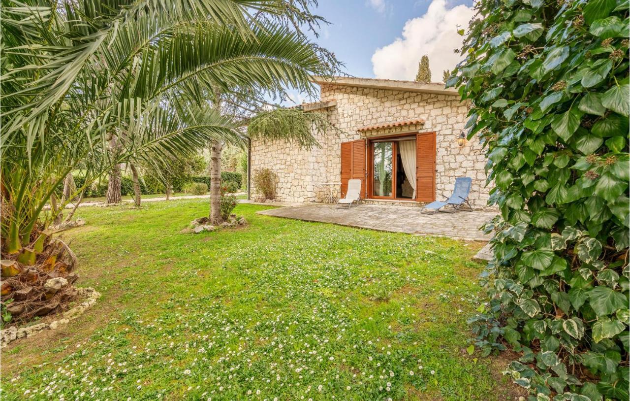 Amazing Home In Saturnia With Wifi Buitenkant foto