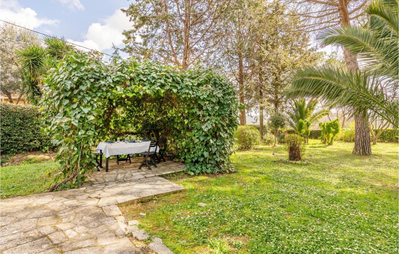 Amazing Home In Saturnia With Wifi Buitenkant foto